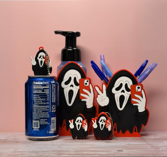 Scream Selfie Collection
